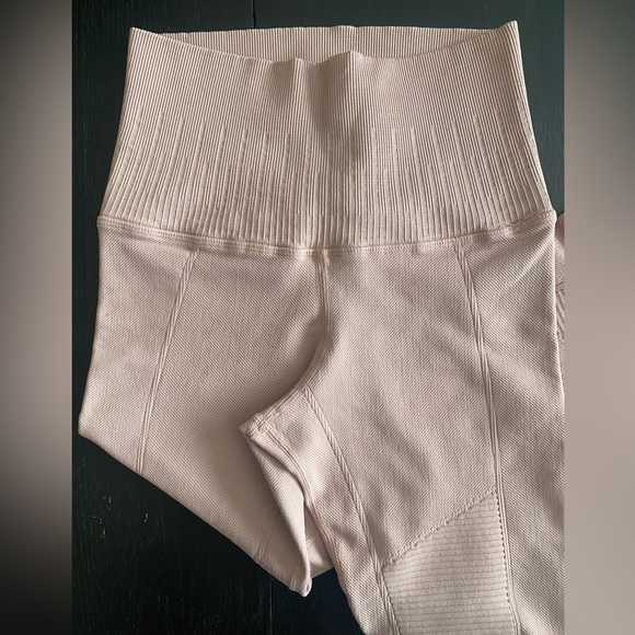 Avocado Athleisure Phoenix Fire Leggings - Picture 8 of 12